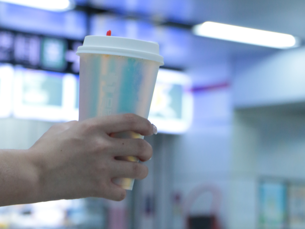 Ag亚洲集团茶饮|投资奶茶加盟店应怎样将危害降低？